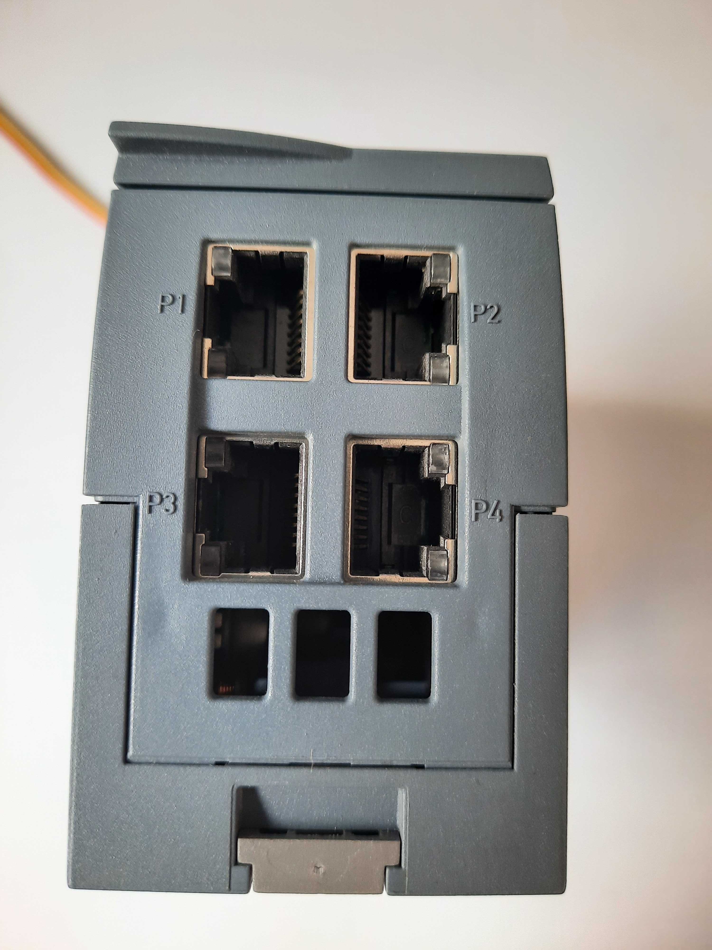 SIEMENS CSM 1277 Switch 4 porty RJ45 dla modułów rodziny SIMATIC