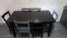 Mesa com cadeiras
