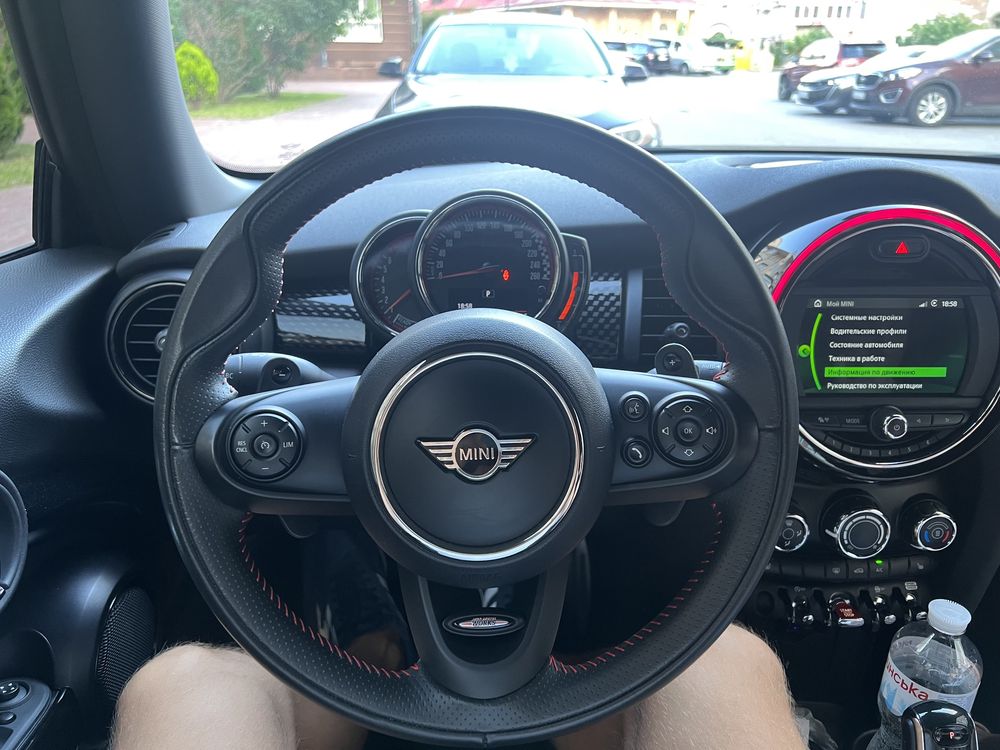 Mini JCW официал 2019