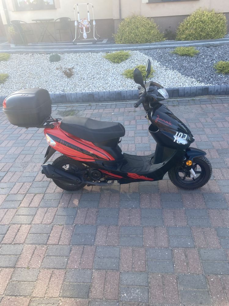 Skuter Junak 50cc 4T rocznik 2021