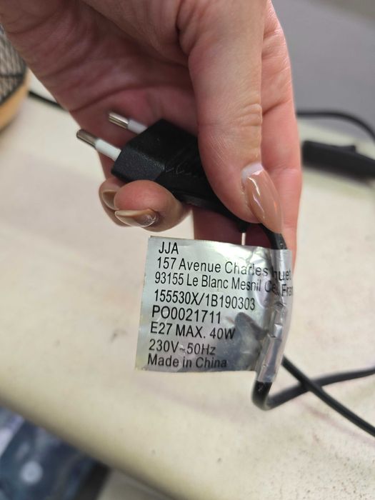 Vendo Candeeiro de Mesa