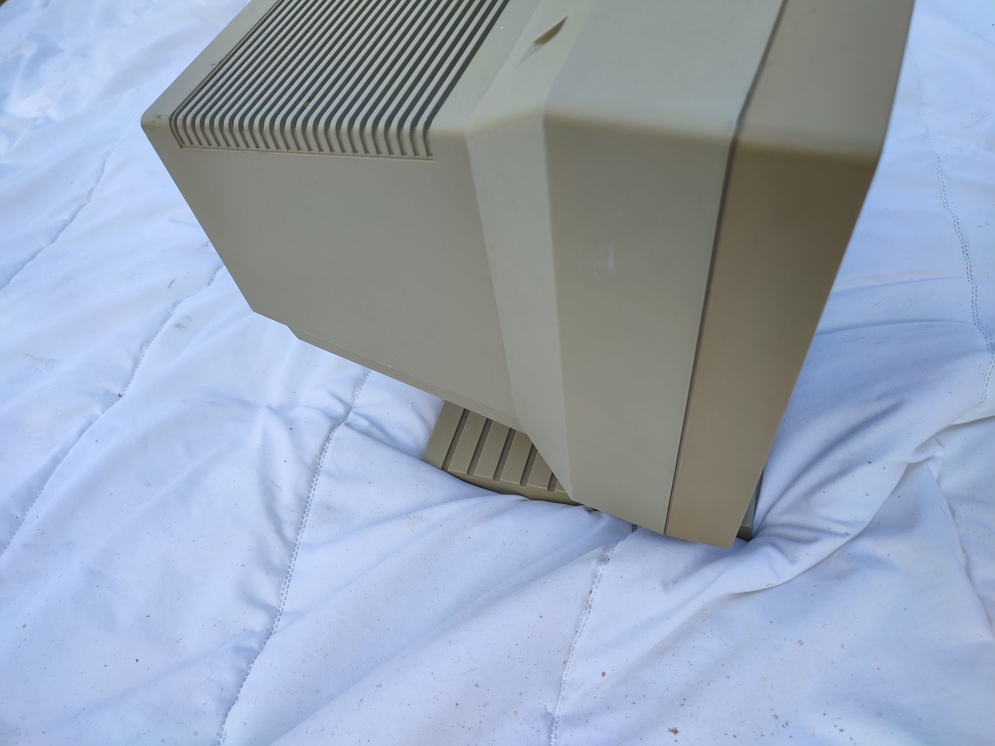 Monitor Atari SM146