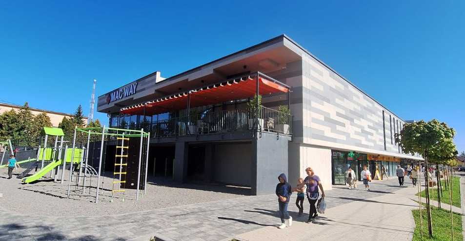 Вигідна оренда приміщень, площі під острівець в ТЦ MAC WAY м Яворів
