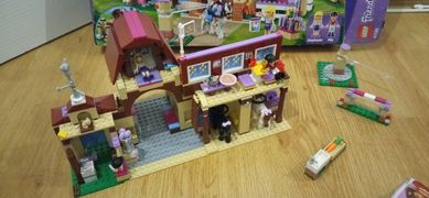 LEGO friends 41126 Stajnia jeżdziecka okazja na prezent