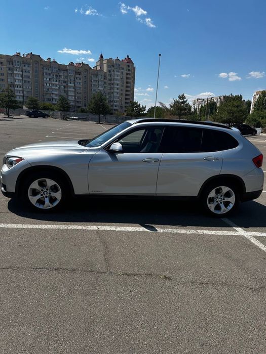 BMW X1 e84 28i 245 л.с.