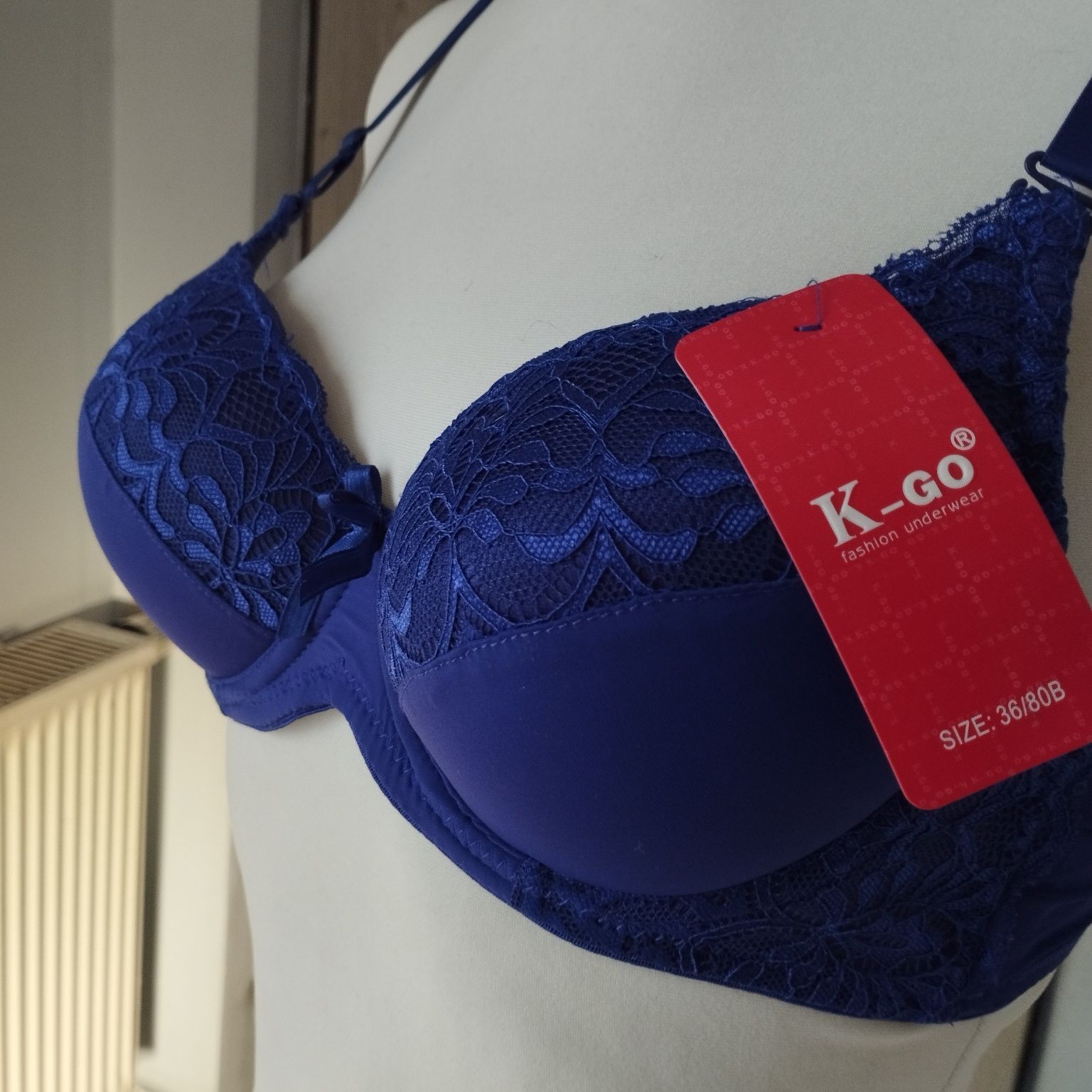 Biustonosz K-Go 36/80B push-up nowy z metką granatowy
