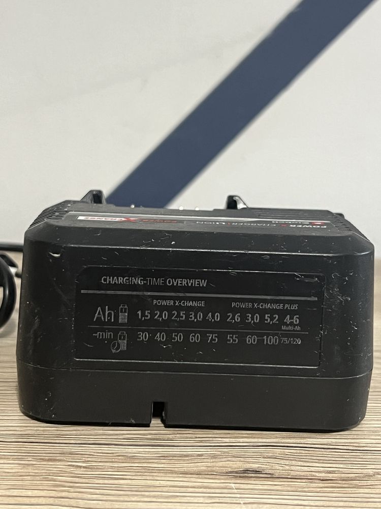 Ładowarka Einhell Power X Charger 3a