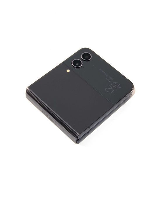 Samsung Galaxy Z Flip 4 | F721 | 8/128GB | FV23% | 1139c iGen
