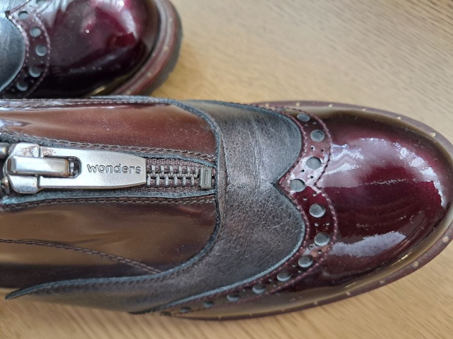 Sapatos lindos (pele) tam.37