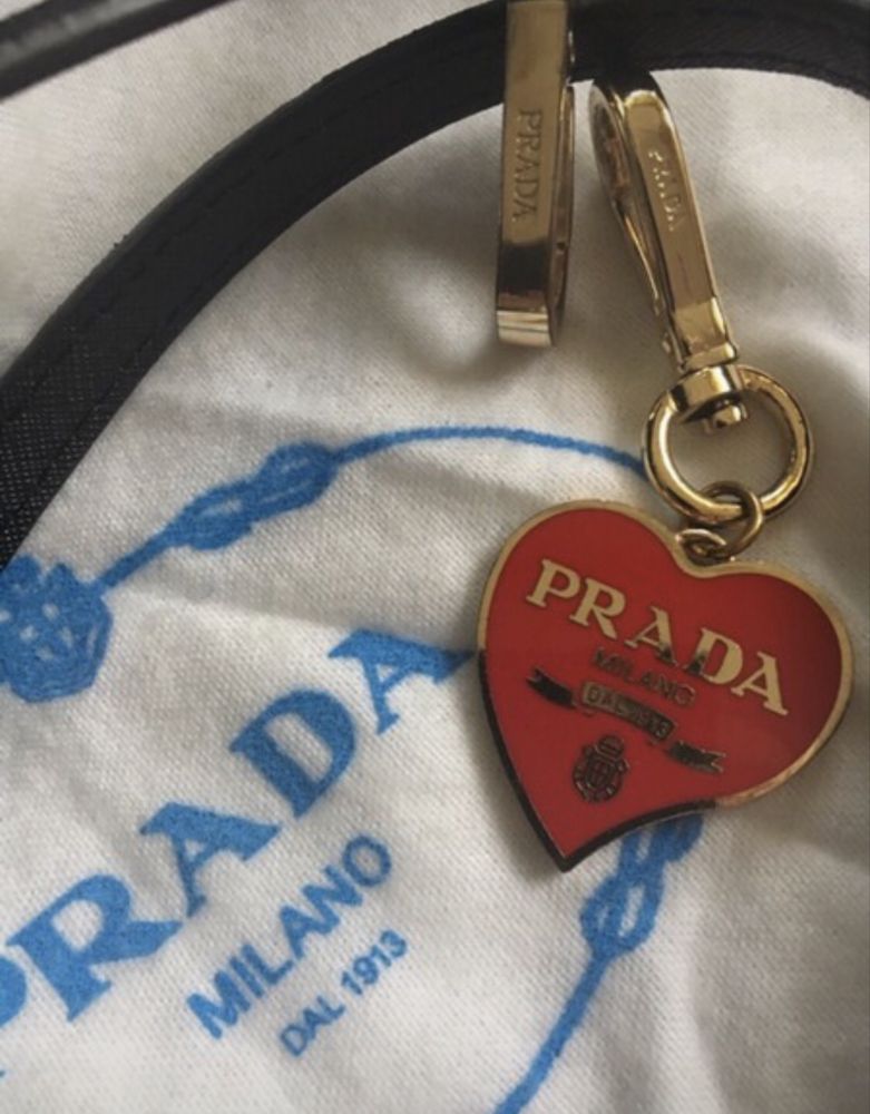 Prada brelok breloczek zawieszka do kluczy torebki