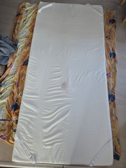 Materac wierzchni z pamięcią kształtu topper 90x200x5cm NOWY