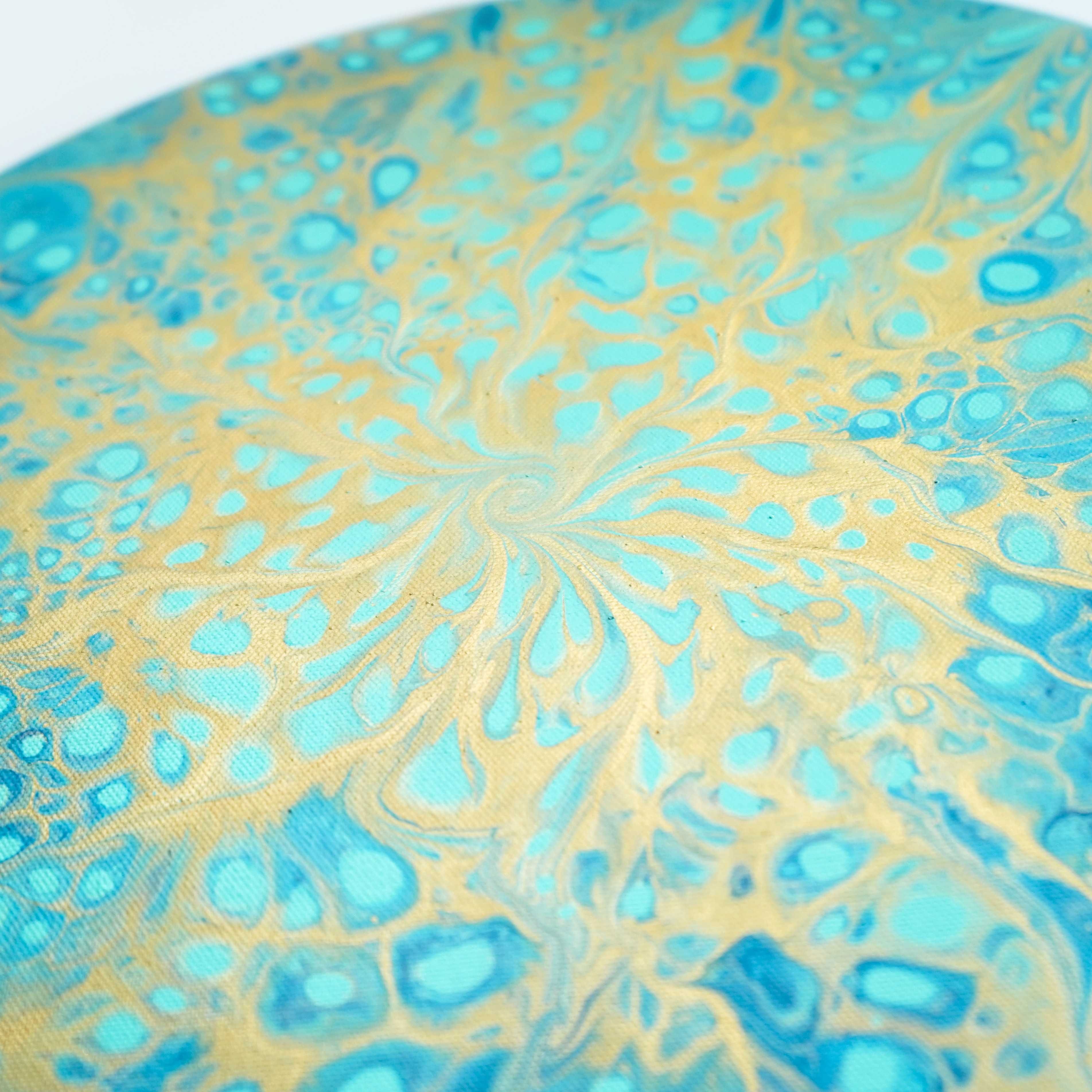 Okrągły obraz "Serce Oceanu" średnica 40 cm acrylic pouring