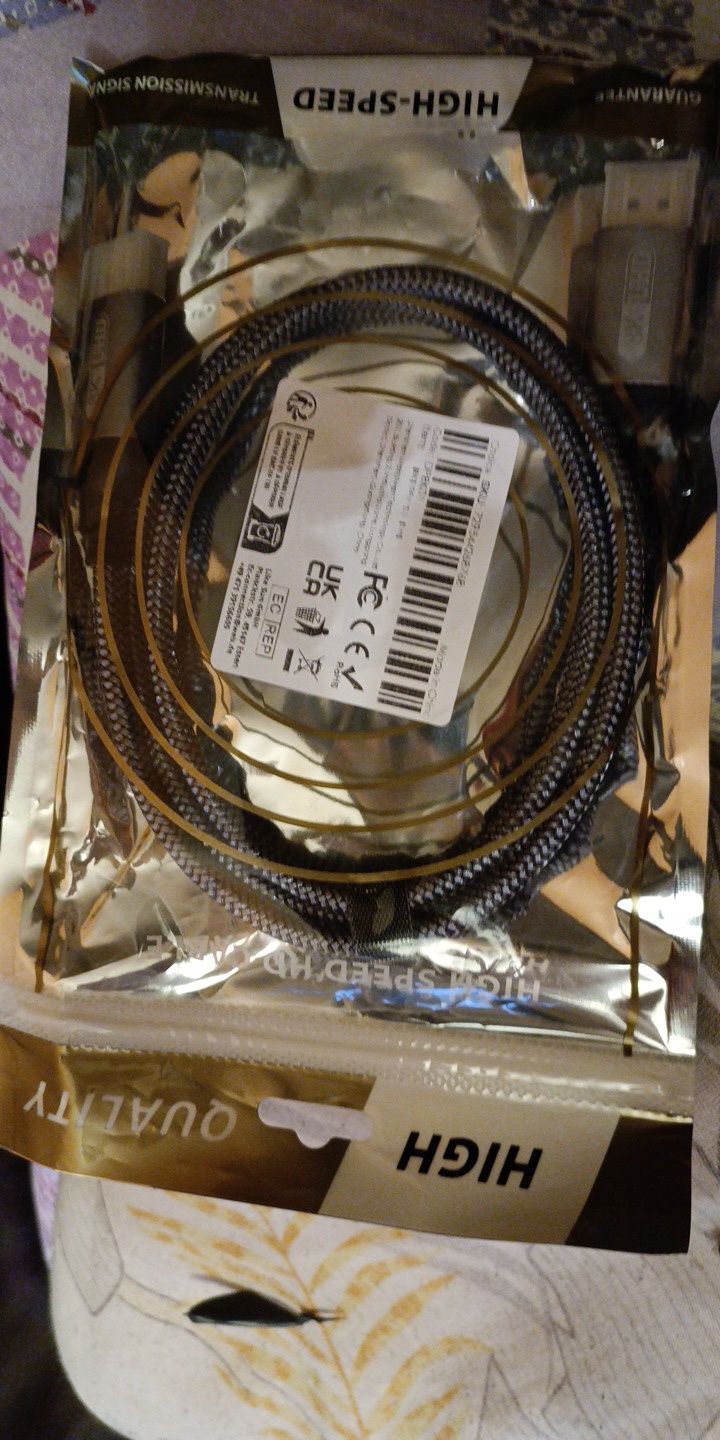 Przewód HDMI do HDMI 1m