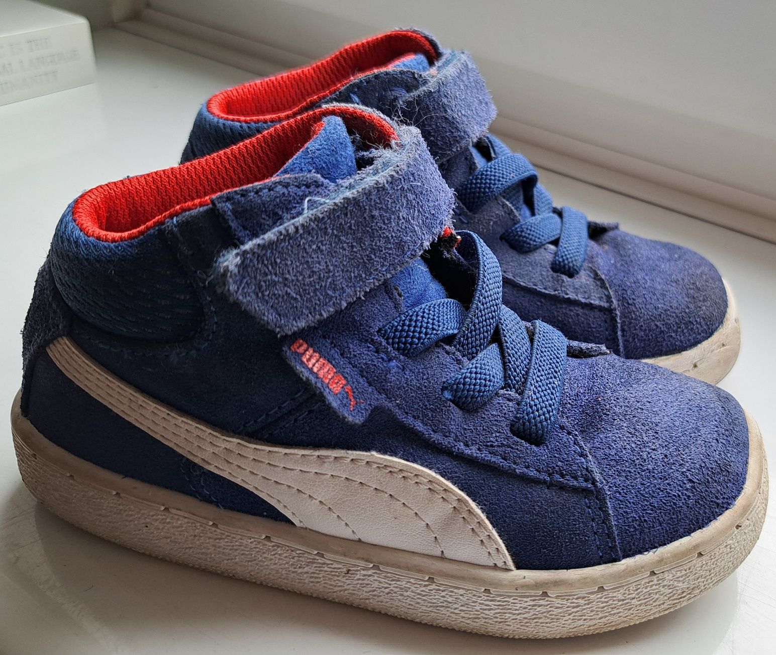 Buty Puma r. 25 za kostke zamsz
