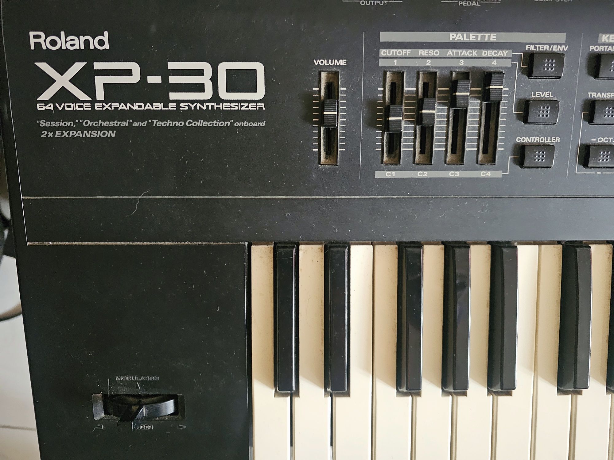 Sintetizador/teclado/piano Roland XP-30