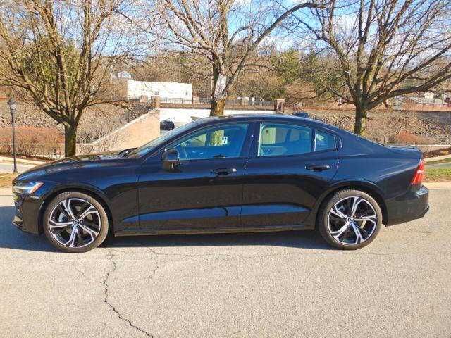 2024 Volvo S60 B5