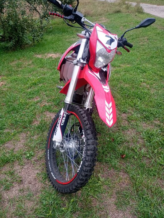 Продам Loncin  lx-300