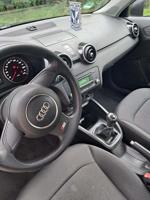 Stalowe Audi A1  1,2 benzyna