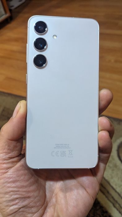 Samsung S24 8/256  з гарантією