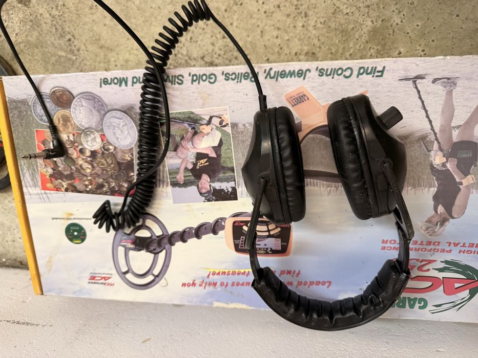 Wykrywacz metali garrett ace 250 + sluchawki MS-2