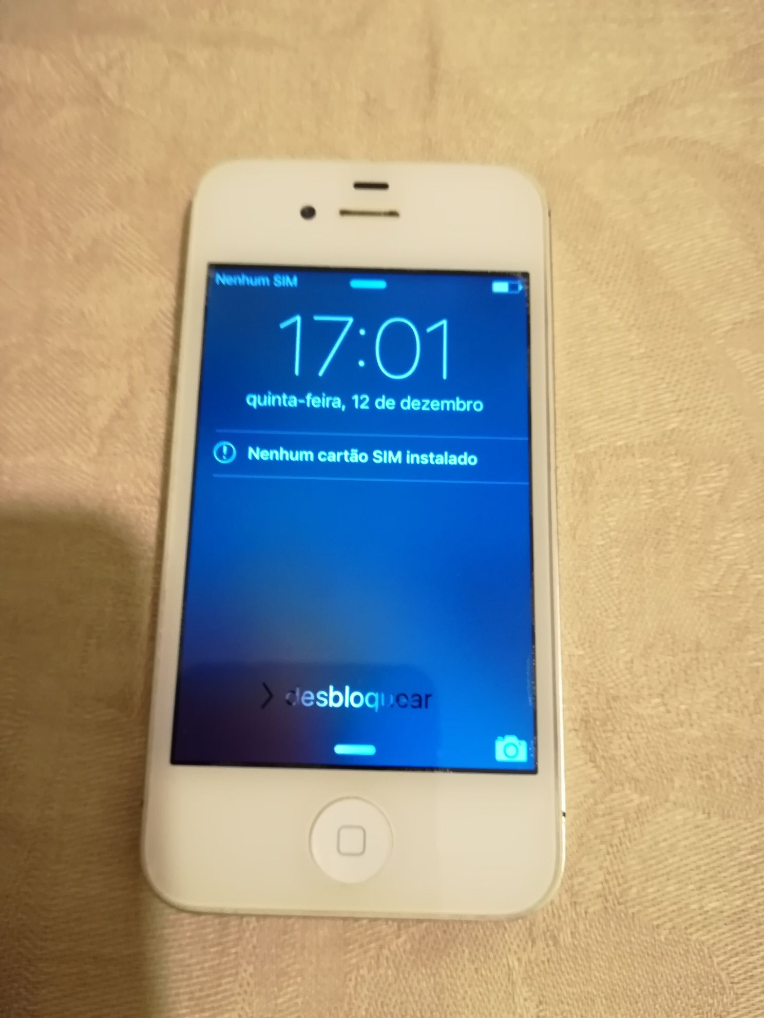 Iphone 4 como novo carregador novo