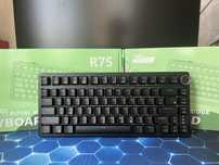 Royal kludge r75