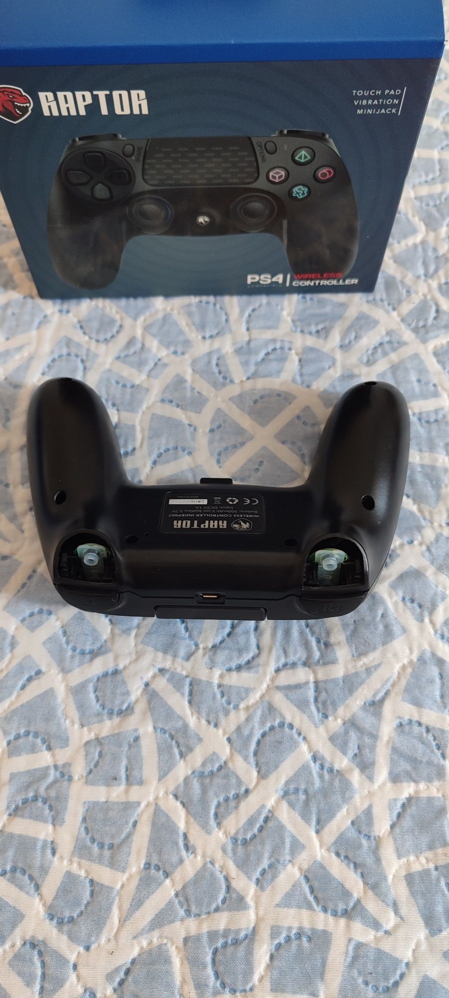 Consola PS4 Slim 500GB + 2 controles