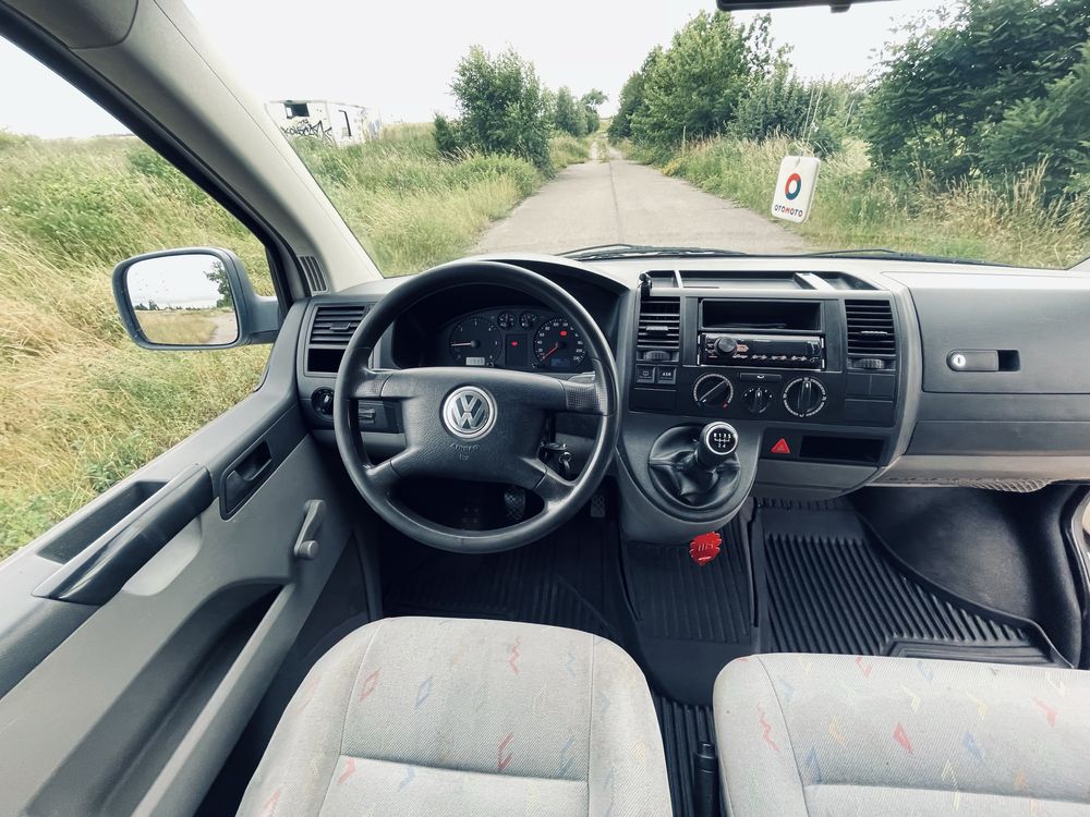 VW Transporter T5 1.9 TDI zadbany
