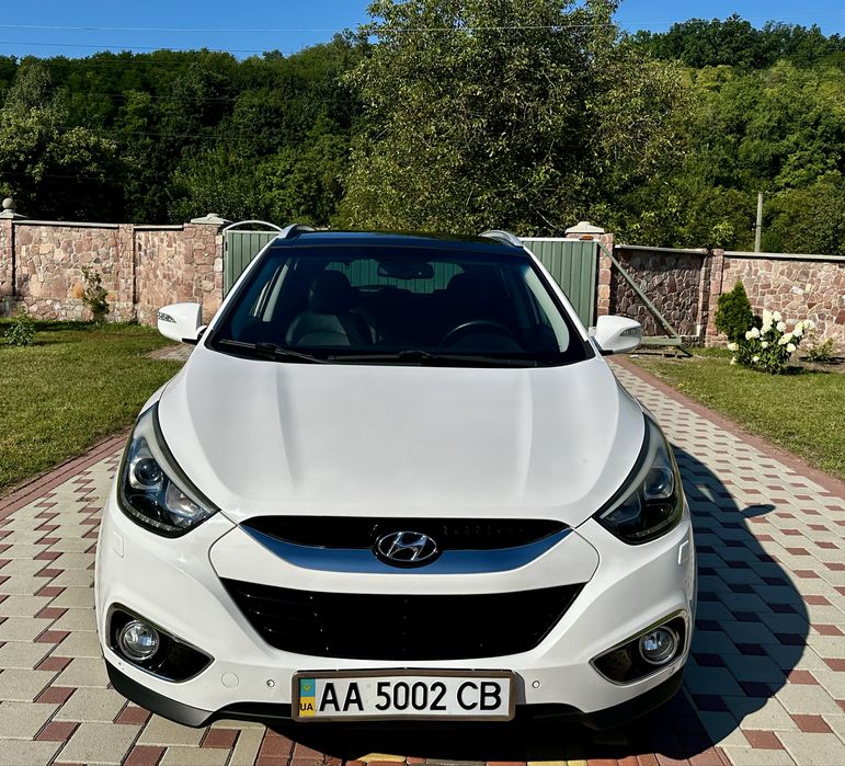 Автомобіль Hyundai ix35