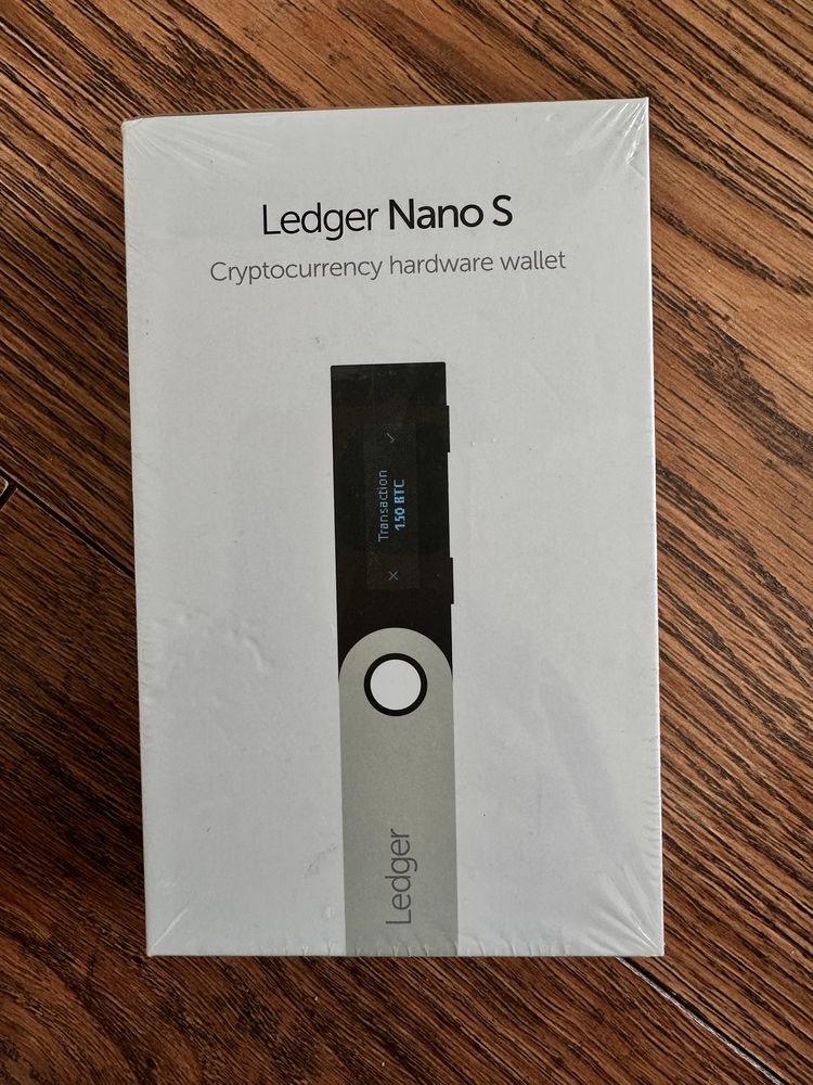 Гаманець / кошелёк для криптовалюти Ledger Nano S Black/Silver