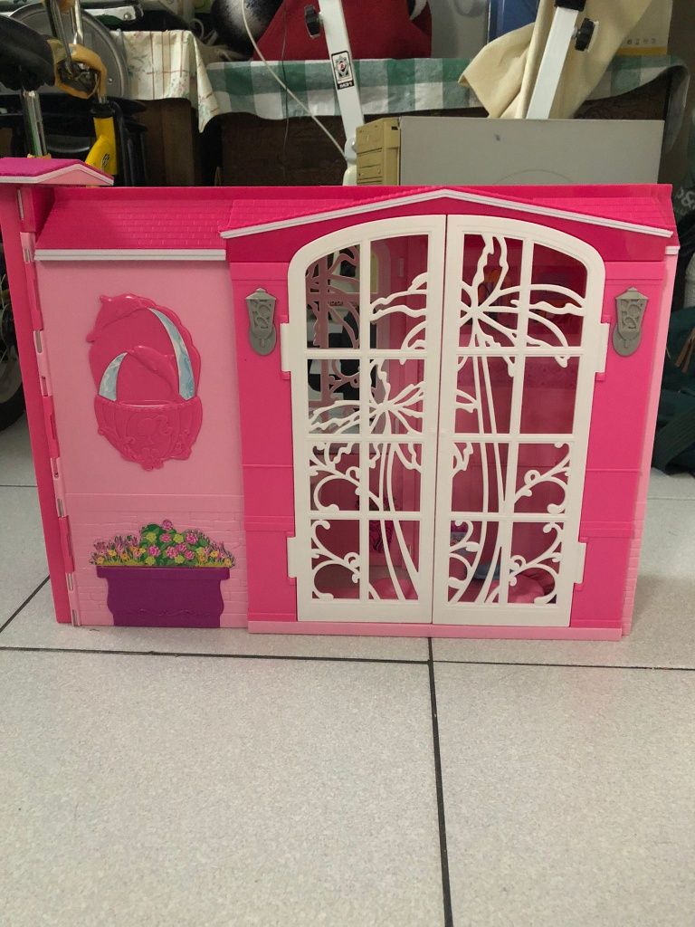 Brinquedo casa da Barbie