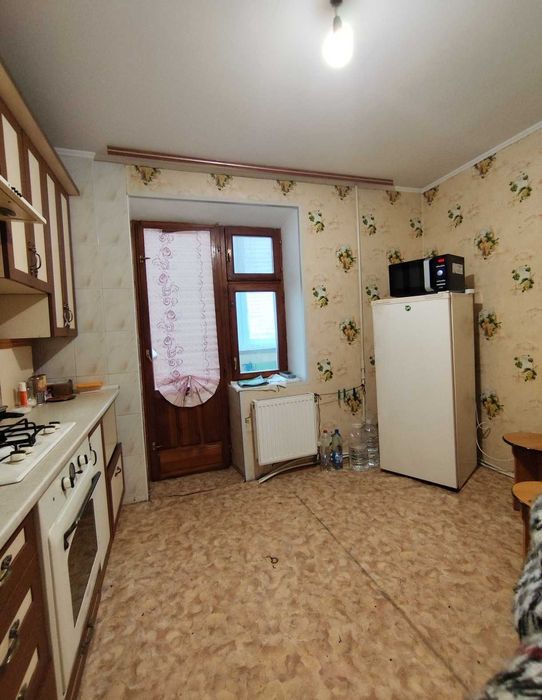 № 13613 - Простора 3к. квартира, 2/5 пов. цегляного будинку, Озерне