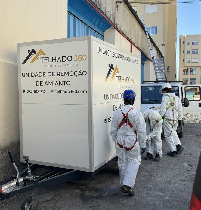 Retirada de telhas de aminato