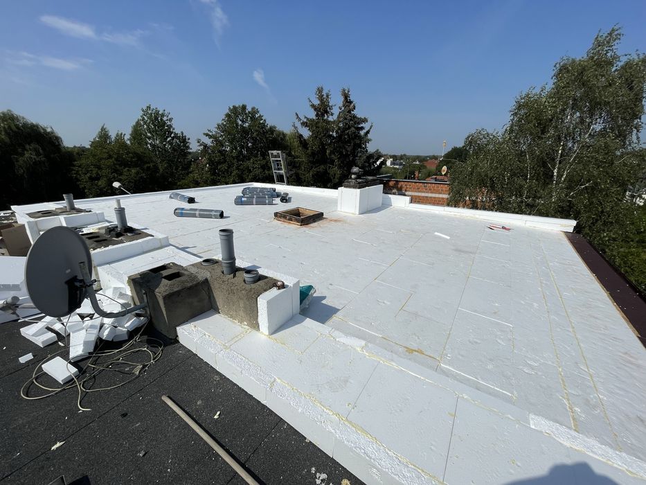 Krycie papą termogrzewalną , usługi dekarskie