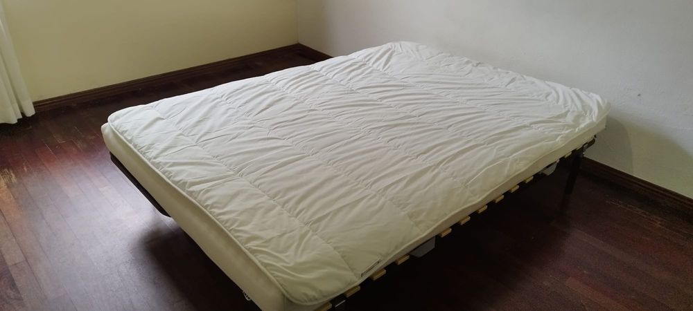 Cama com colchão