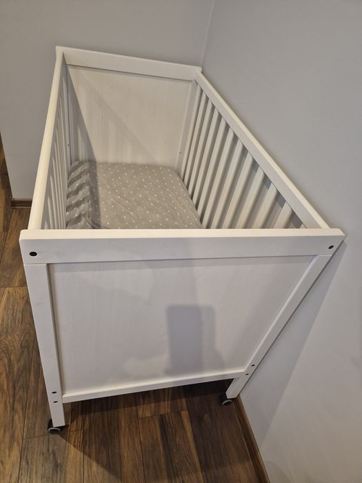 Sprzedam łóżeczko ikea Sundvik