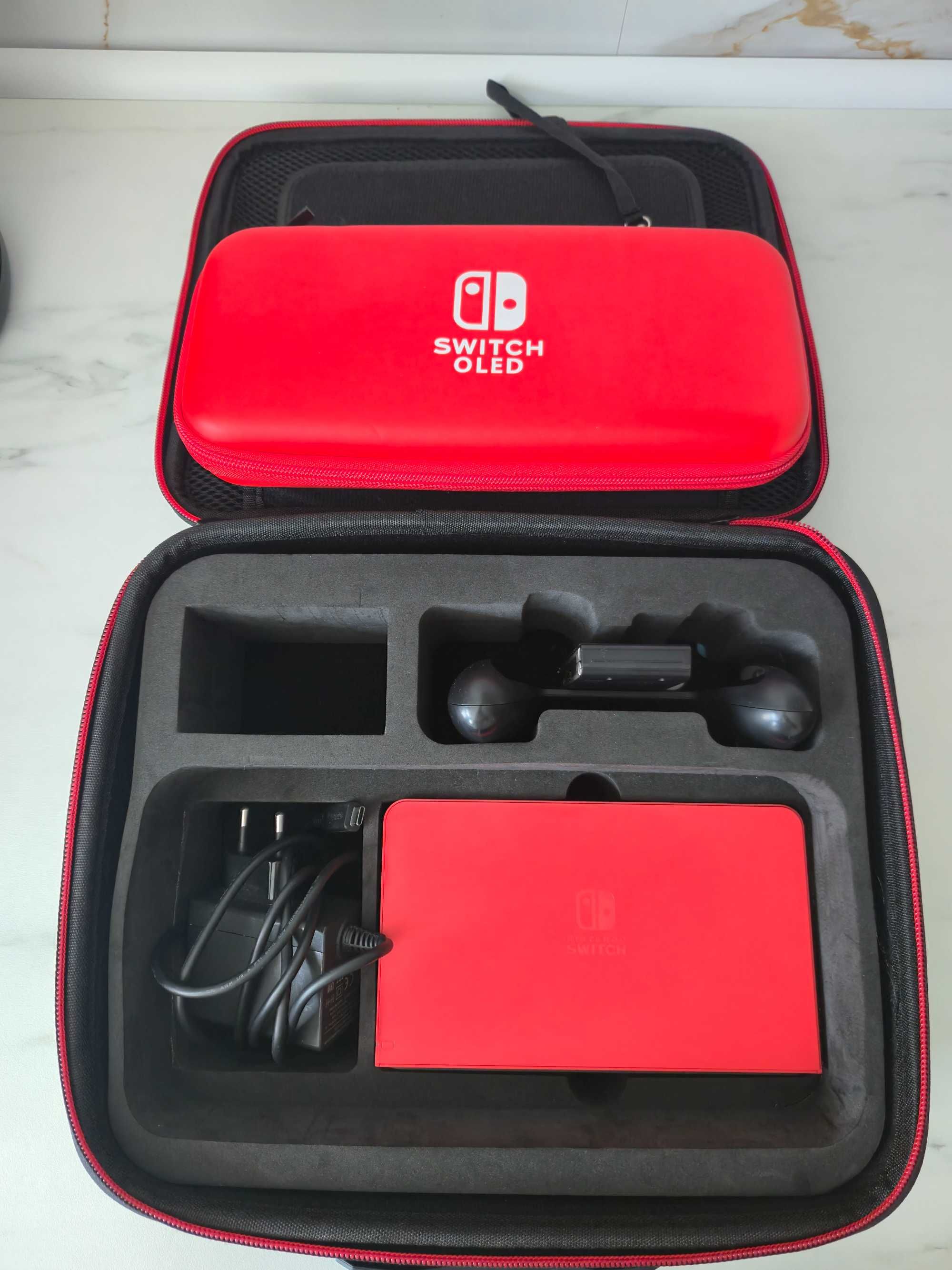 Konsola NINTENDO Switch Oled Mario Red Edition