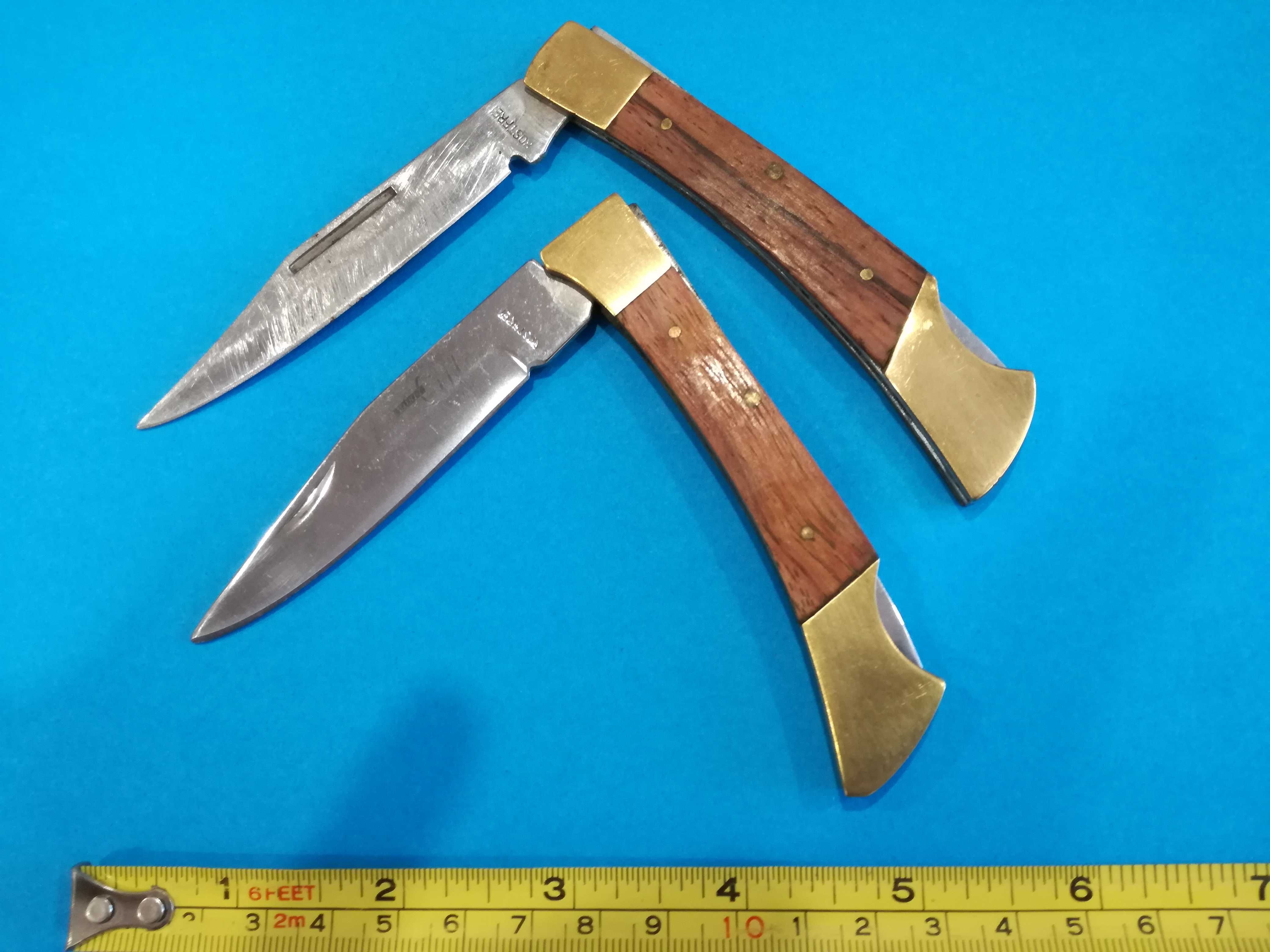 2 Canivetes da Marca "Rostfrei",  Lâminas em Aço, Cabo  Madeira Latão