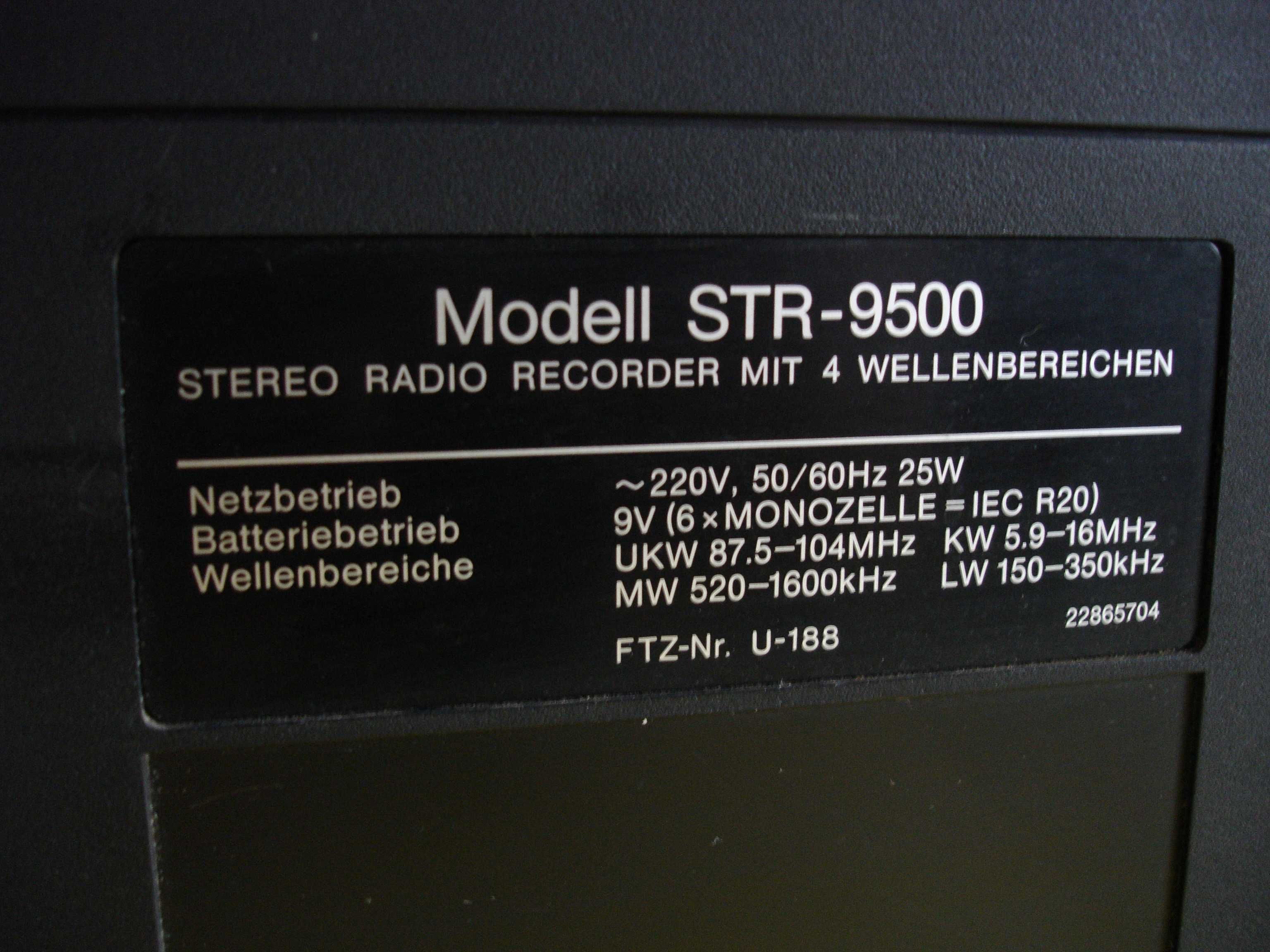 Radiomagnetofon STR-9500