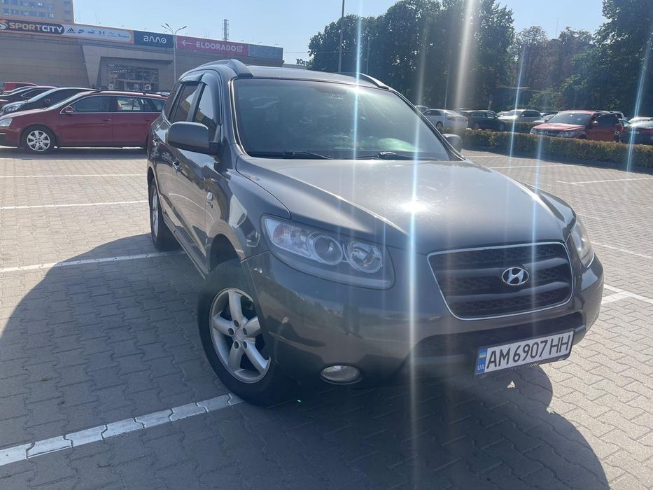 Продам хюндай сантафе 2008 року газ бензин