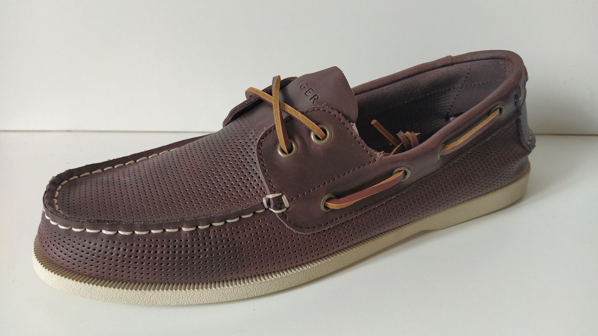 Tommy Hilfiger moccasin