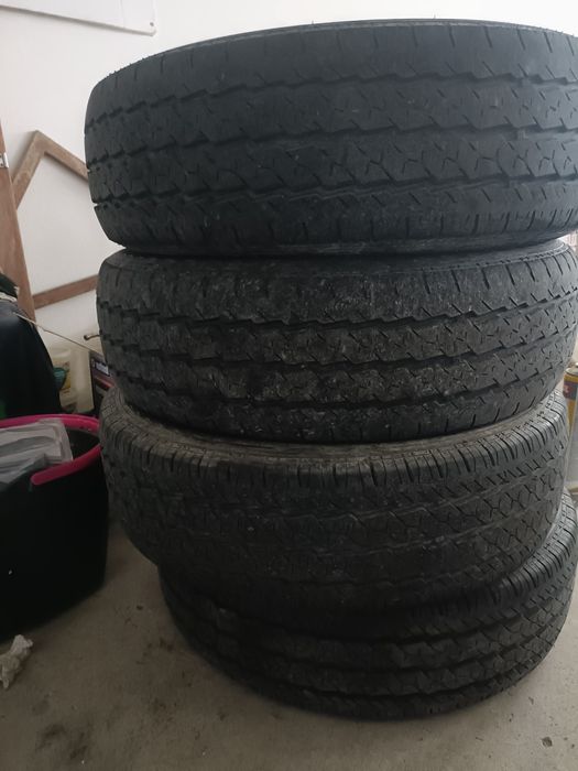 4 Pneus 215/R15C Brawn xc1