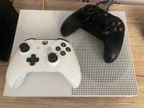 Xbox One S - 500gb / 2 Pady 4 Gry - Fifa, Forza Horizon 3/4 , Assasin