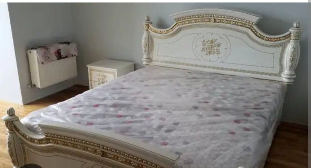 Спальня ліжко комод тумба шкаф кровать