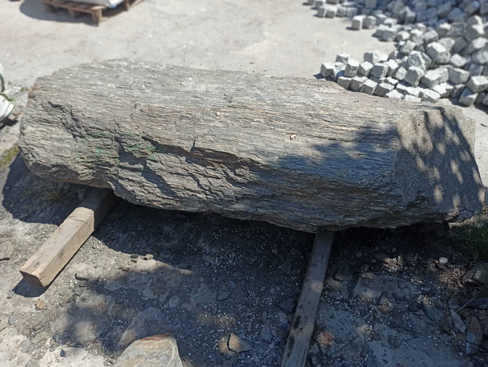 Kora Kamienna Kamień gnejs biała marianna bazalt grys granitowy szary