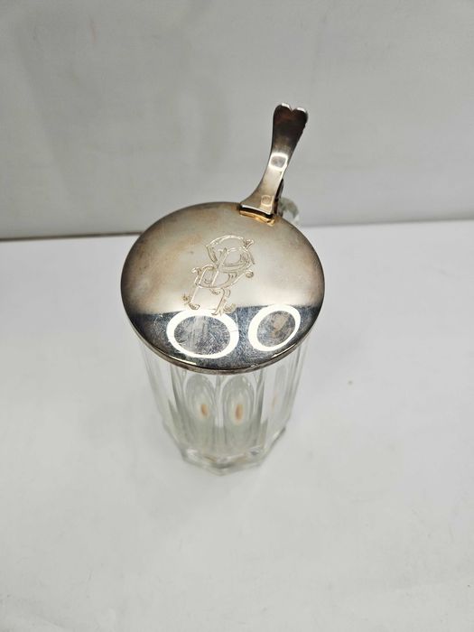 Stary kufel - przykrywany