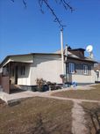 Гарний будинок в центрі Нових Санжар
