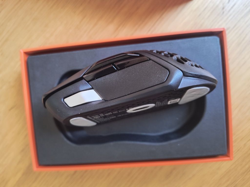 Mysz SteelSeries Aerox 5 Wireless