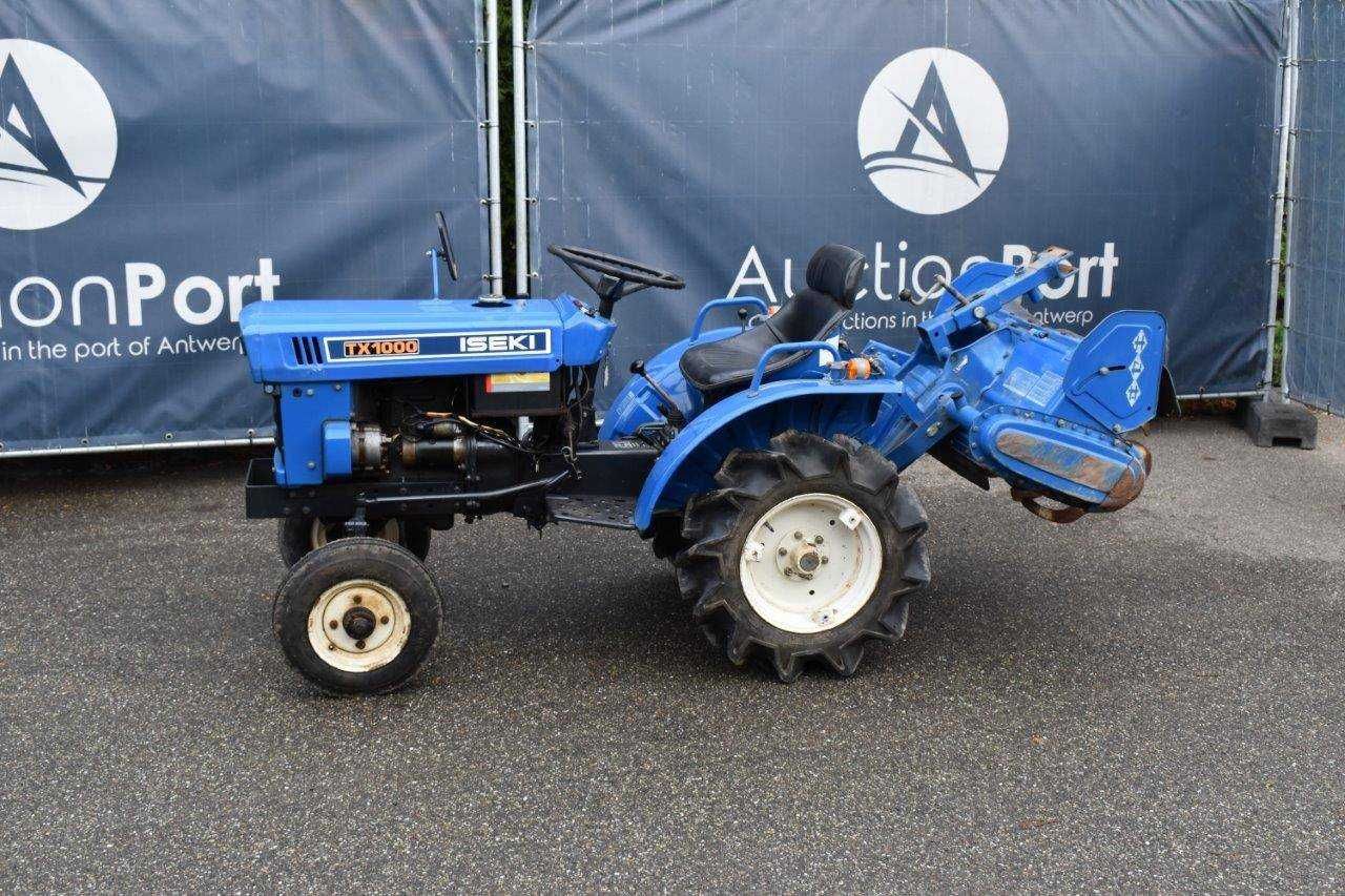 Mini trator agrícola