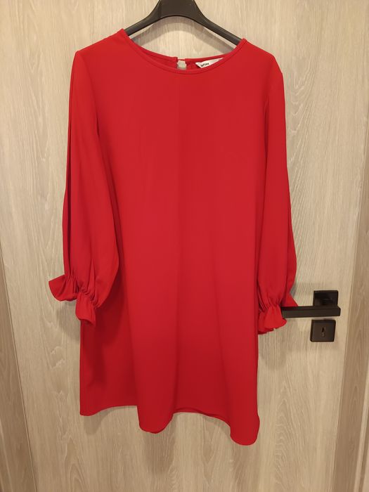 Vestidos com pouco uso